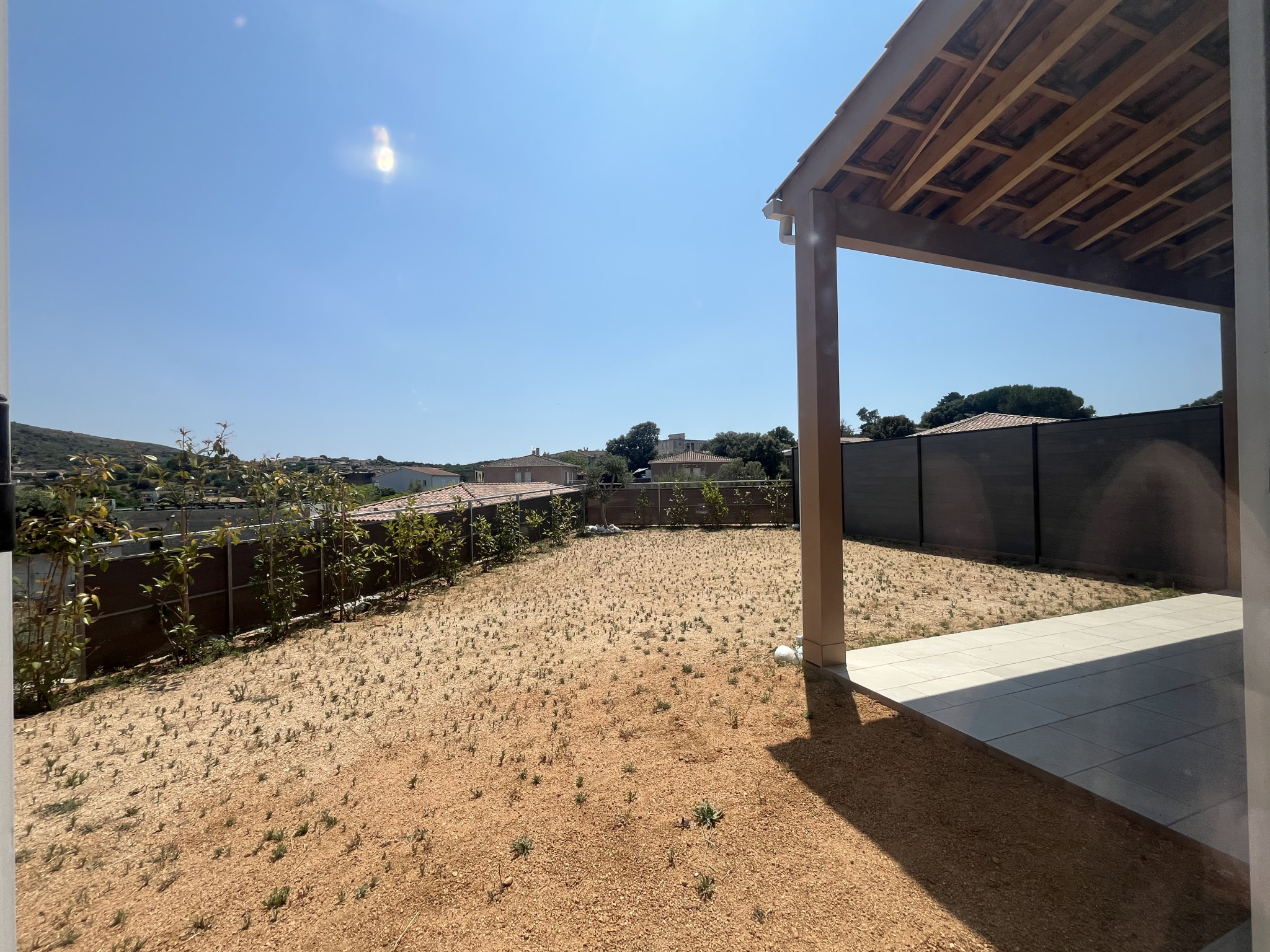AJACCIO - MAISON MITOYENNE DE 96 m2 - MEZZAVIA