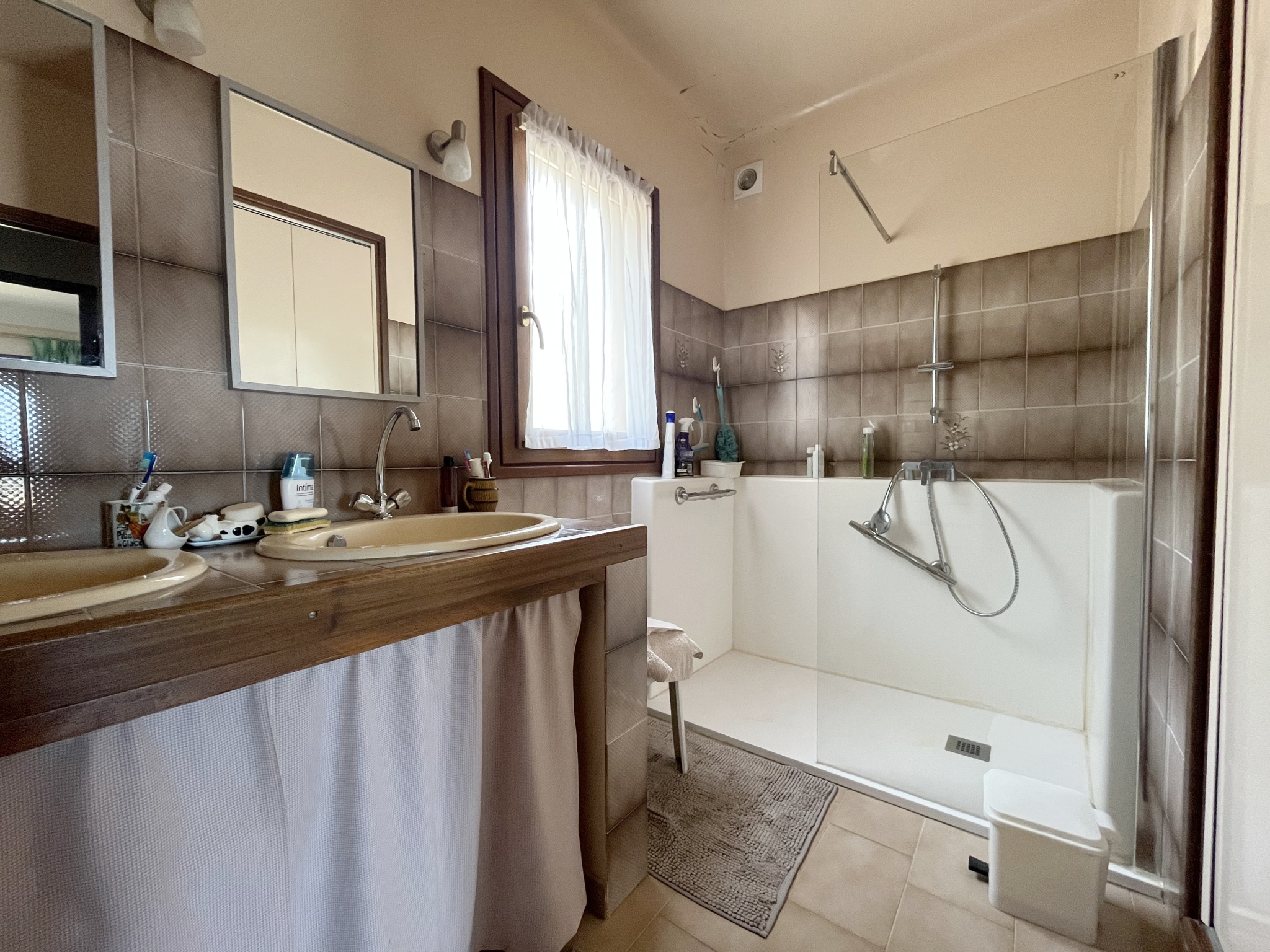 AFA -  VILLA DE CHARME INDIVIDUELLE AVEC UN TERRAIN DE 1500 M2