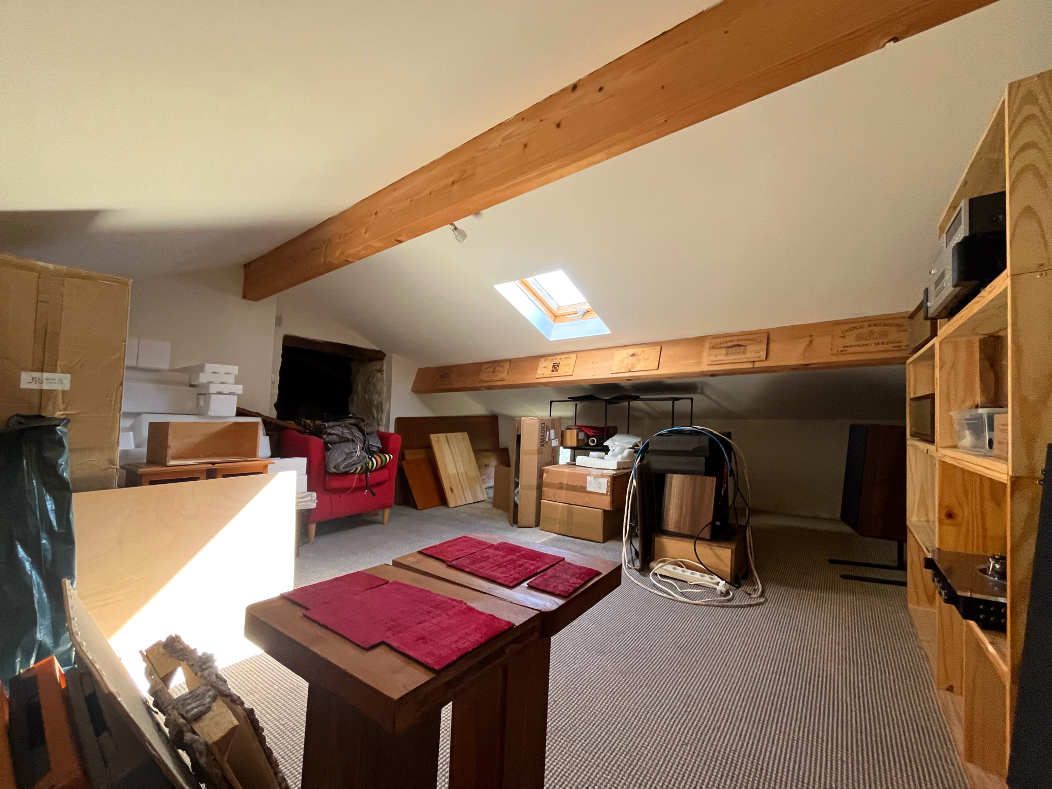 Maison en pierre au cœur de Bastelica : charme, authenticité et art de vivre