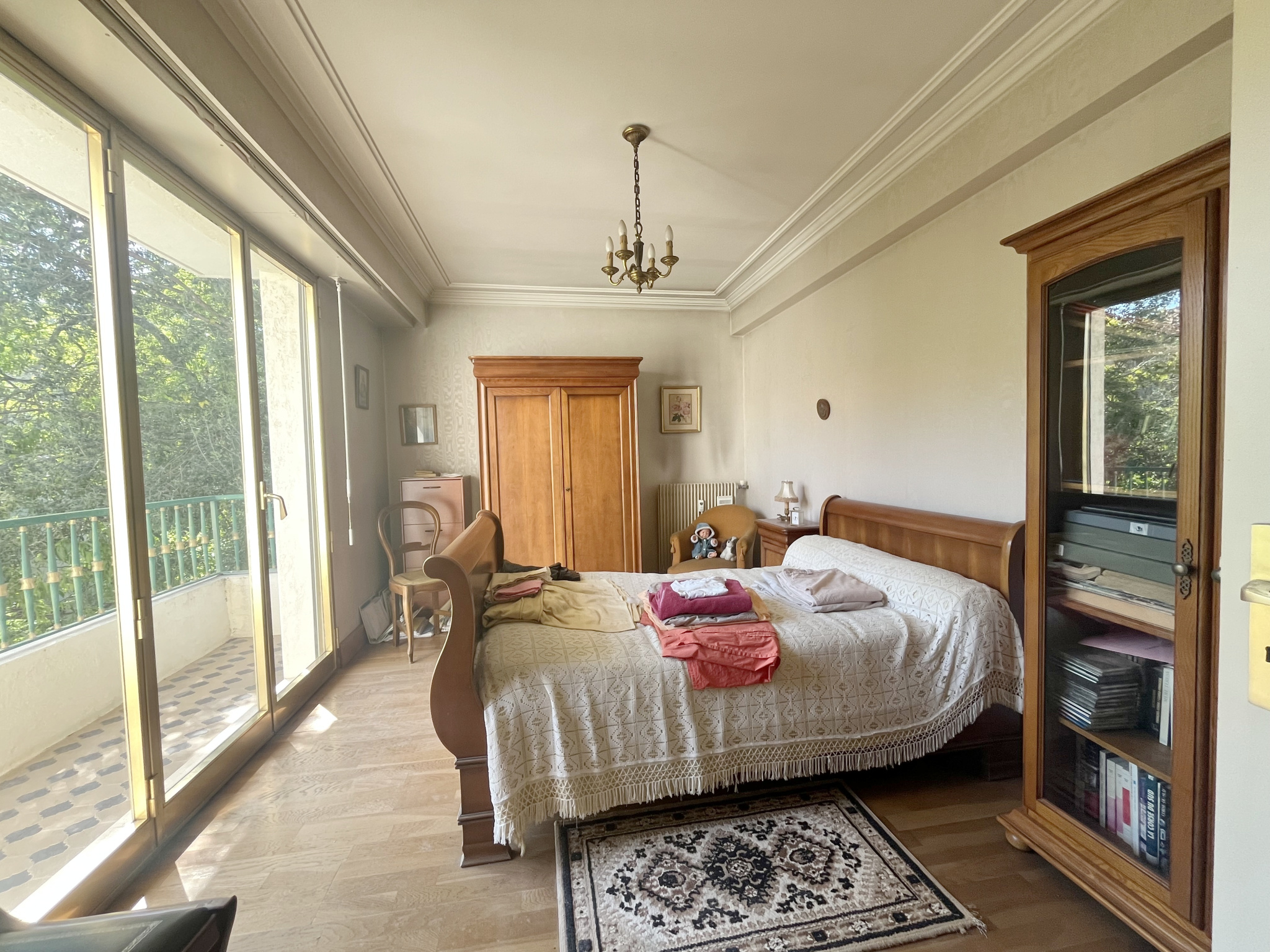 AJACCIO - RARE GRAND T3/4 AU COURS DE LA VILLE DANS UNE RESIDENCE PRISÉE