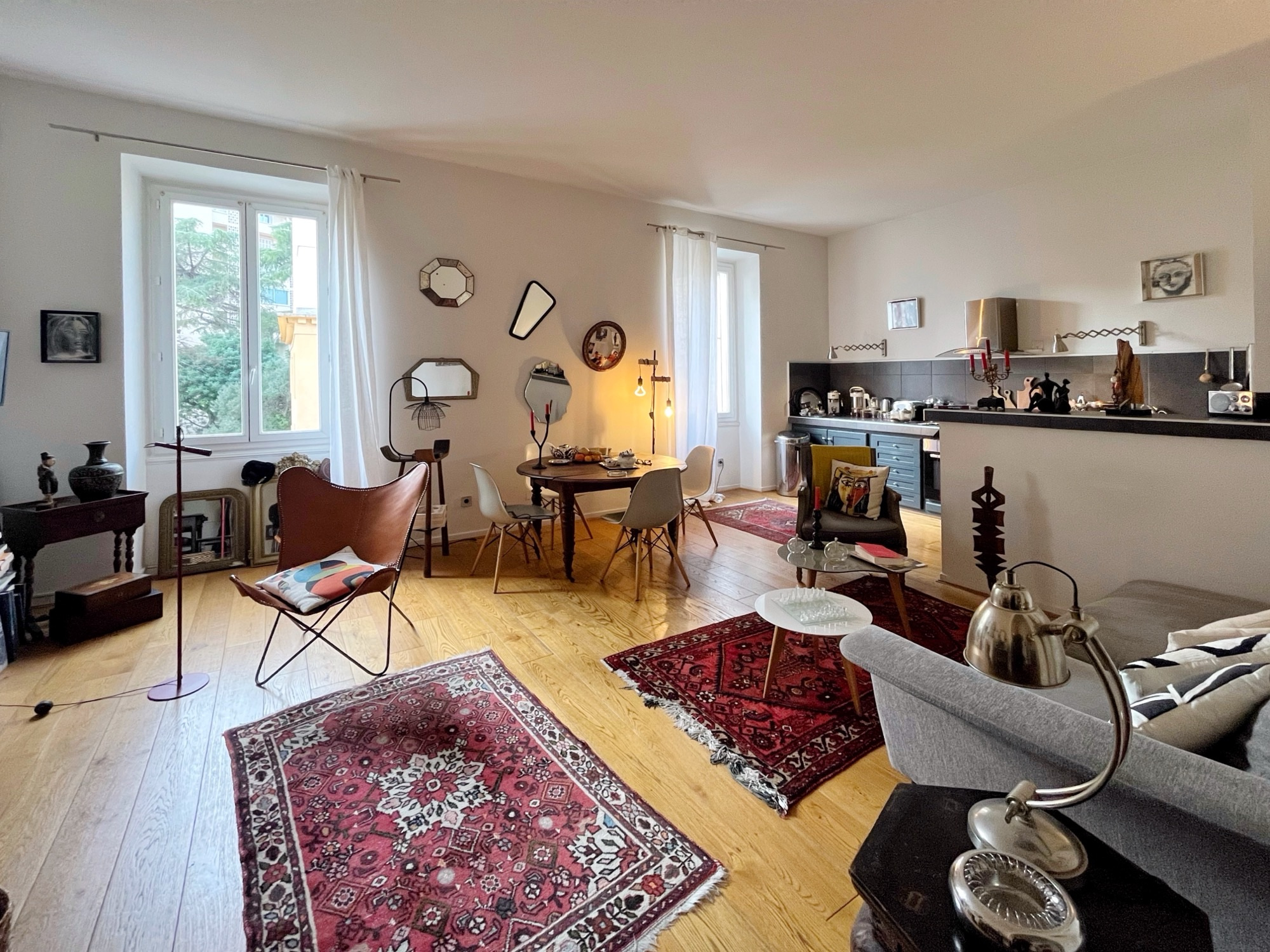 APPARTEMENT T3 de 80m2 - hyper centre d'AJACCIO, charme confort et authenticité.