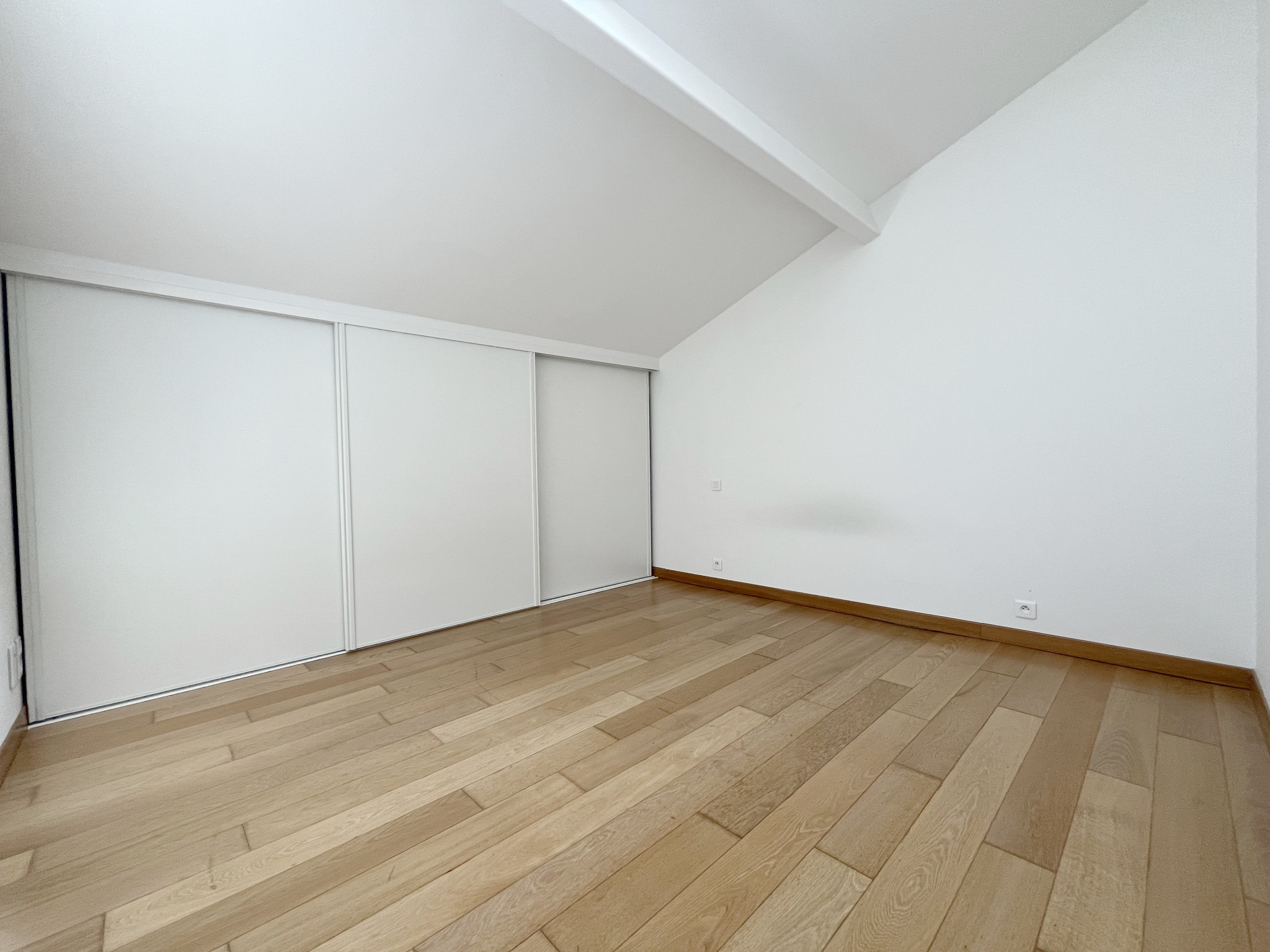 AJACCIO - SUPERBE DUPLEX DE 160 m2 -  ROUTE DES SANGUINAIRES BARBICAJA