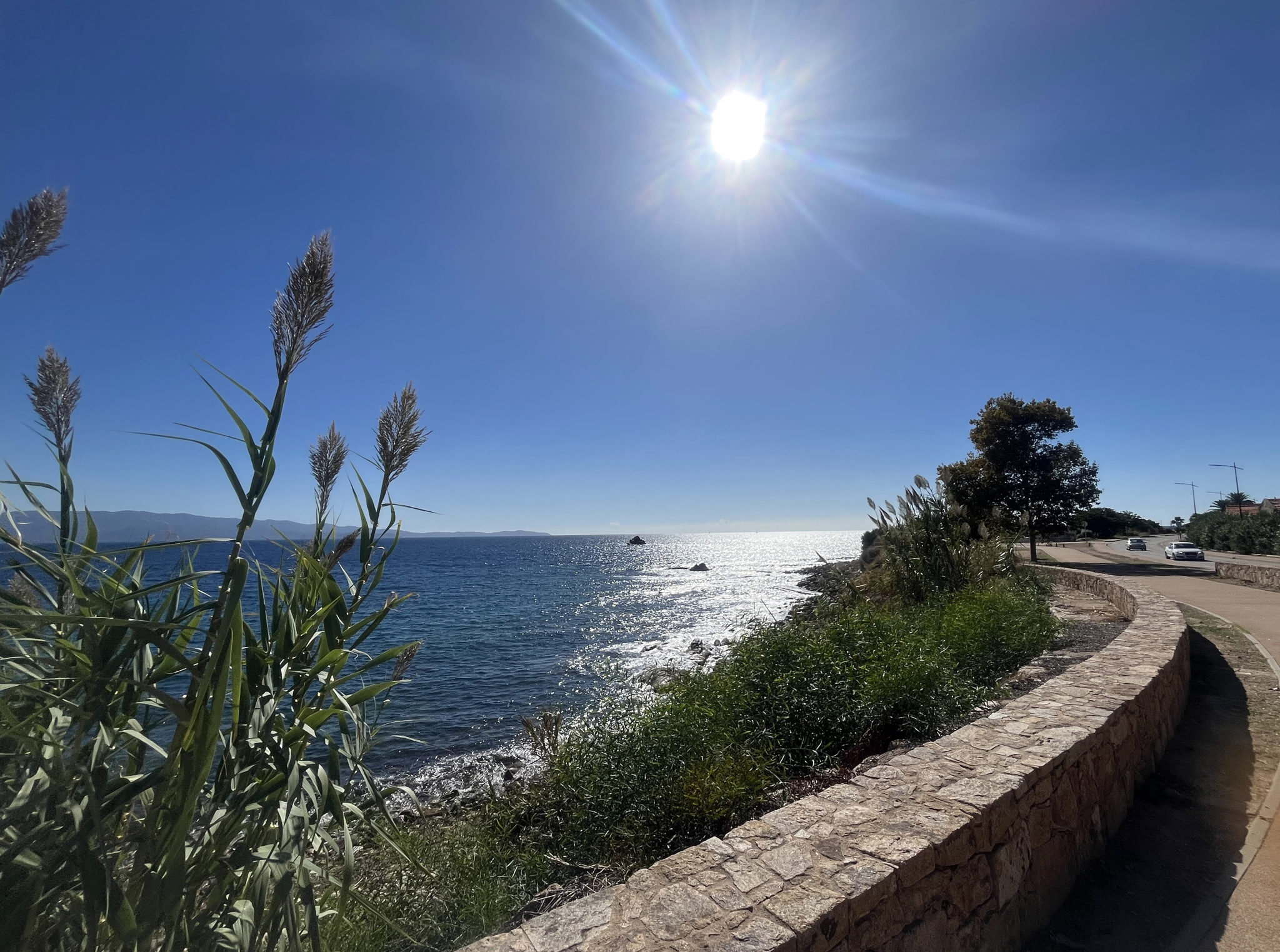AJACCIO - ROUTE DES SANGUINAIRES STUDIO DE 22,69 M2 AVEC TERRASSE