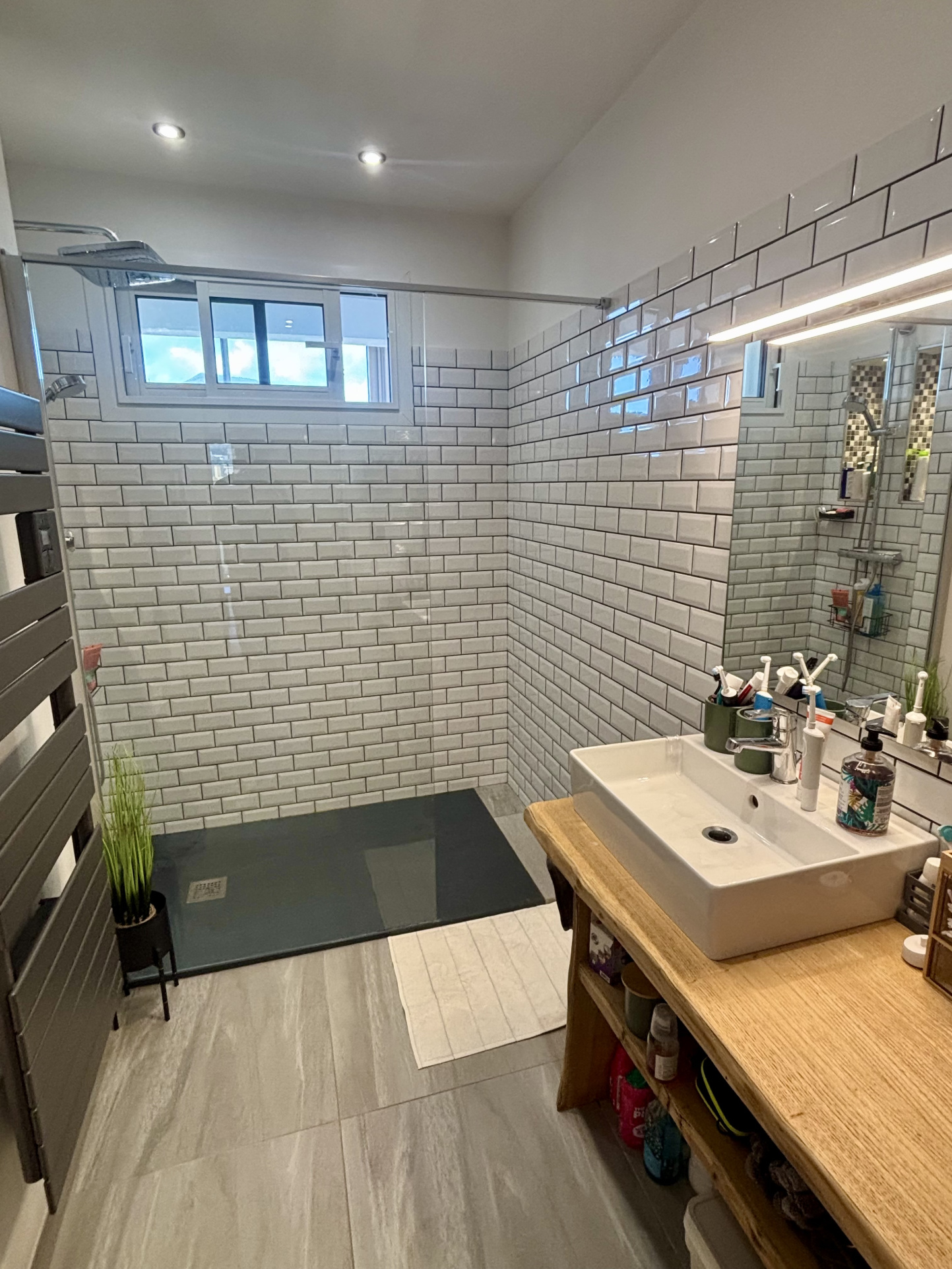 RARE ! Dernier étage entièrement rénové