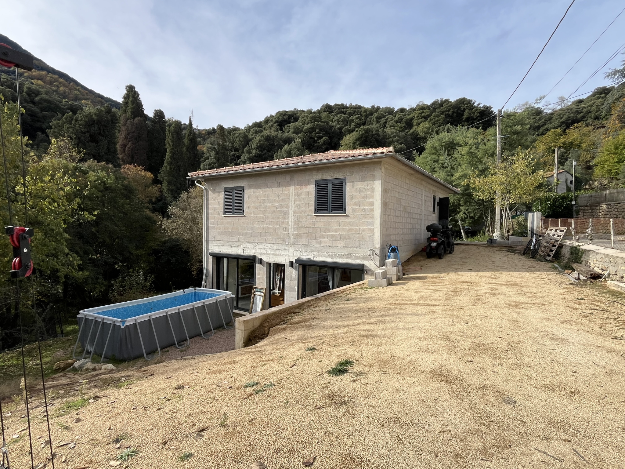 VICO - MAISON INDIVIDUELLE MODERNE DE 148 m2 AU COEUR DU VILLAGE