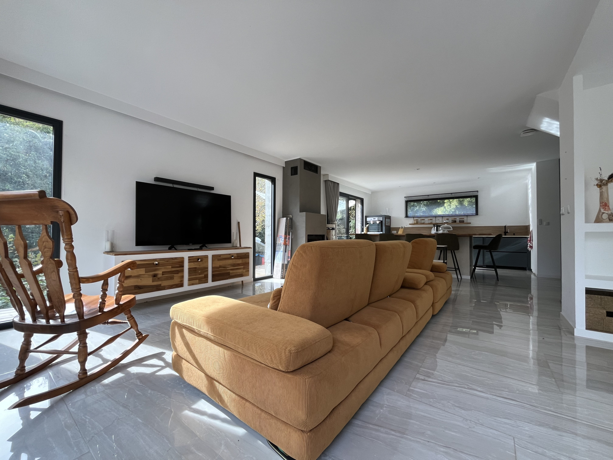 VICO - MAISON INDIVIDUELLE MODERNE DE 148 m2 AU COEUR DU VILLAGE