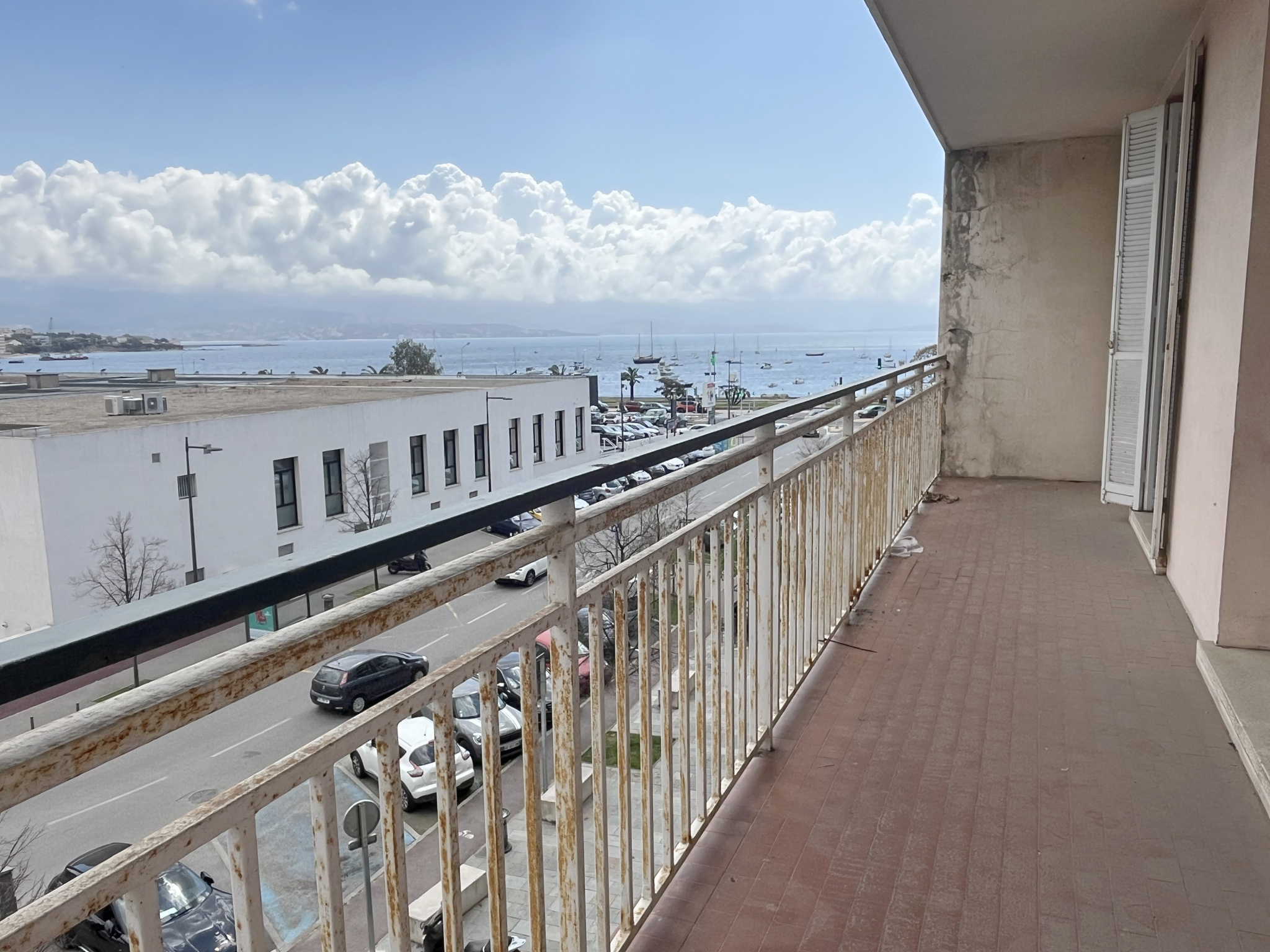 AJACCIO - GRAND T3 VUE MER DE 75M2
