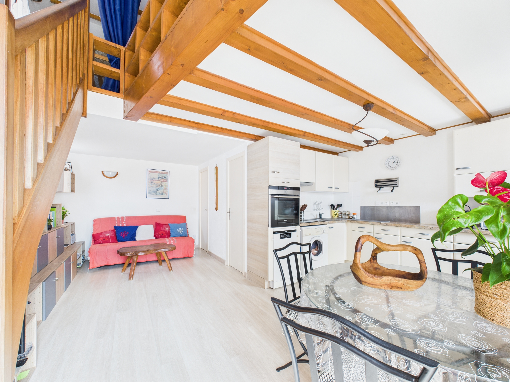 T2 MEZZANINE - 200M DE LA PLAGE D'AGOSTA