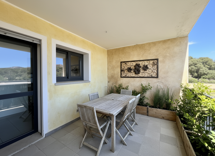 Appartement T3 à Porto-Vecchio, proche centre historique et port