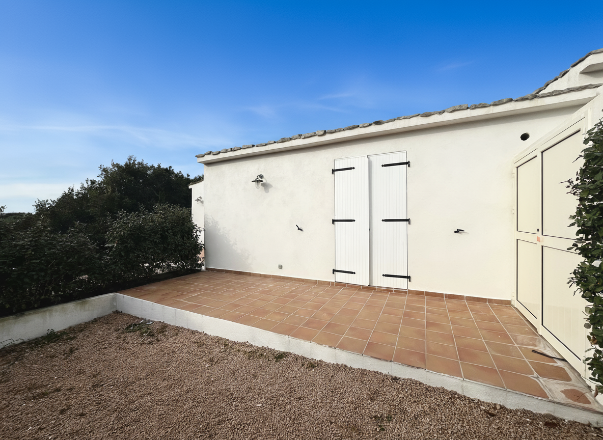 Vente exclusive : Propriété à Bonifacio!